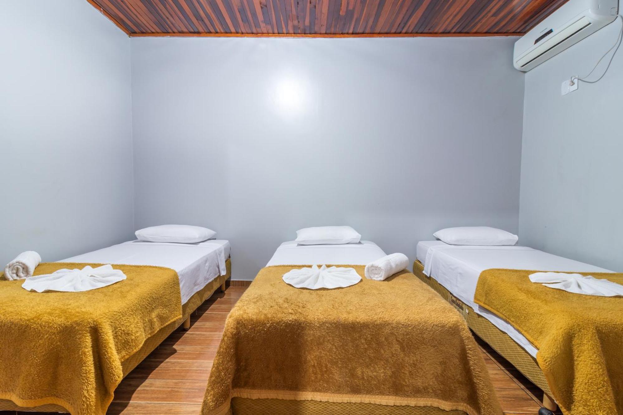 Foz Budget Hotel Фос-ду-Игуасу Экстерьер фото